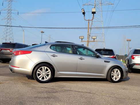 Used 2013 Kia Optima EX w/ Premium Pkg FWD image 18