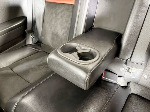 Used 2009 Dodge Challenger SRT8 w/ SRT Option Group II RWD image 37