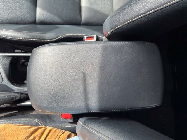 Used 2016 Toyota RAV4 Limited AWD/4WD image 21