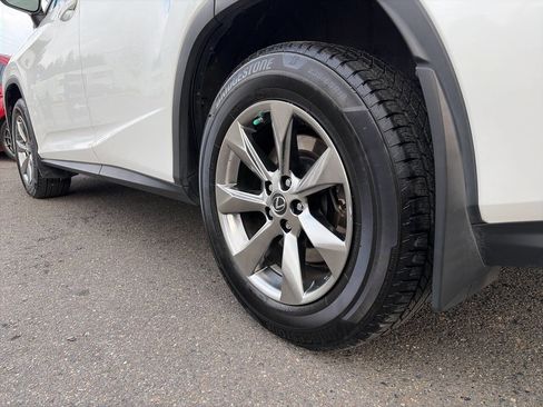 Used 2019 Lexus RX 350L Premium w/ Premium Package image 4