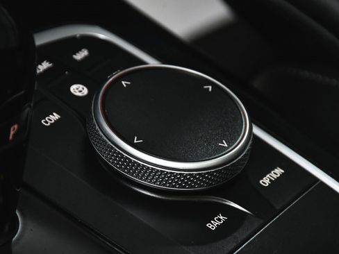 Used 2025 BMW X4 xDrive30i image 49