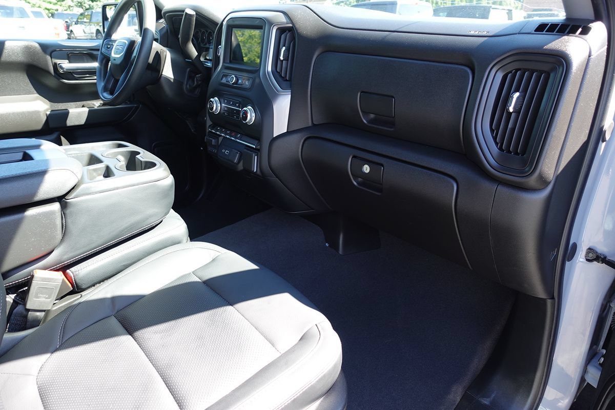Used 2024 GMC Sierra 1500 Pro w/ Graphite Edition AWD/4WD image 34