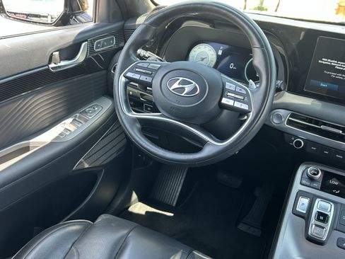 Used 2023 Hyundai Palisade Calligraphy w/ Cargo Package FWD image 18