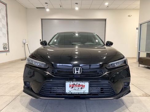Used 2024 Honda Civic EX image 2