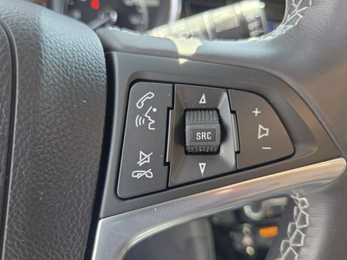 Used 2022 Buick Encore Preferred w/ Safety Package AWD/4WD image 21