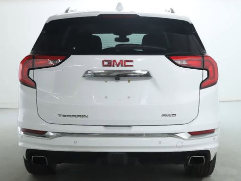 Used 2020 GMC Terrain Denali w/ Denali Premium Package image 45