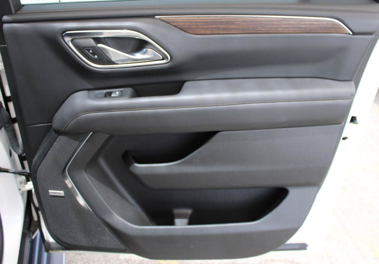 Used 2022 Chevrolet Suburban High Country AWD/4WD image 18