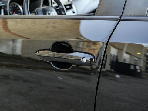 Used 2022 Toyota Corolla Hatchback image 37