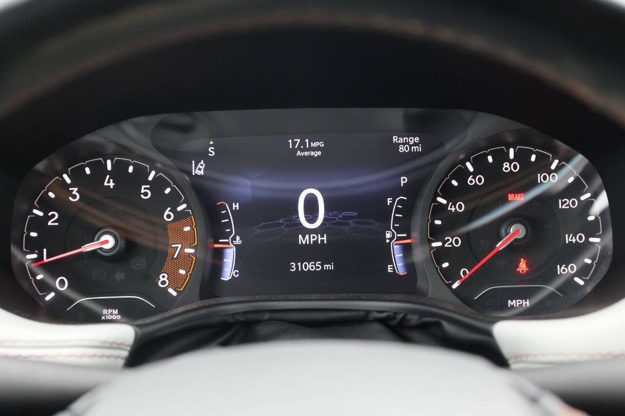 Used 2022 Jeep Compass Limited AWD/4WD image 19