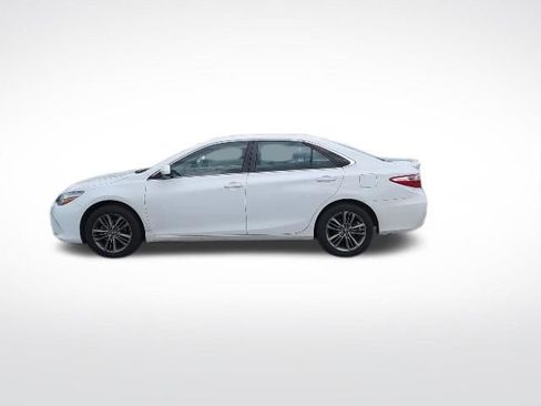 Used 2017 Toyota Camry SE FWD image 8