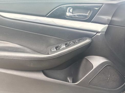Used 2023 Nissan Maxima SV w/ Floor Mat Group FWD image 25