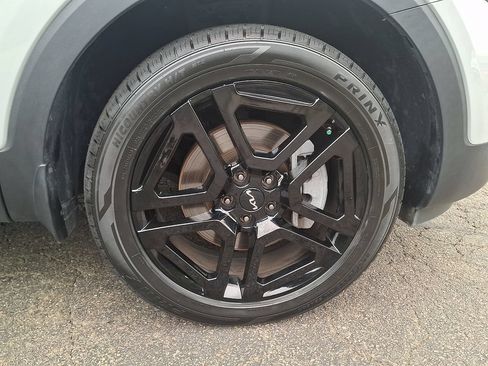 Used 2024 Kia Telluride SX Prestige X-Line AWD/4WD image 8