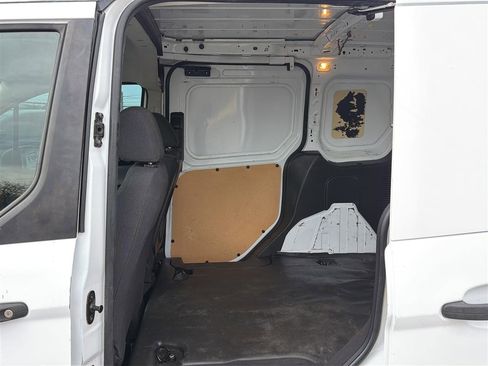 Used 2018 Ford Transit Connect XL image 16