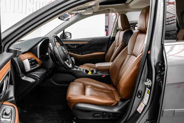 Used 2020 Subaru Outback Touring XT AWD/4WD image 4