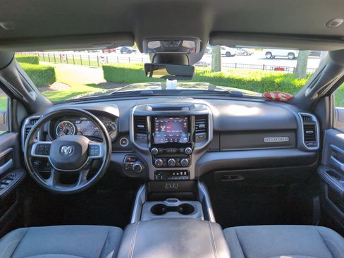 Used 2021 RAM 2500 Big Horn w/ Safety Group AWD/4WD image 28