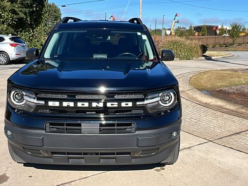 Used 2023 Ford Bronco Sport Outer Banks w/ Tech Package image 3