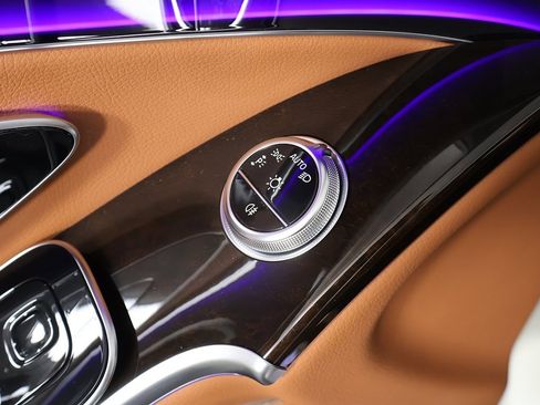 Used 2023 Mercedes-Benz S 500 S 500 image 44