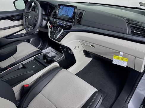 New 2026 Honda Odyssey Elite image 40