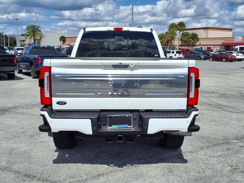Used 2024 Ford F250 Platinum image 6