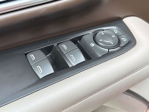 Used 2021 Chevrolet Tahoe LS image 12