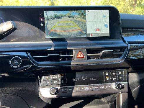 Used 2025 Kia Seltos S image 53