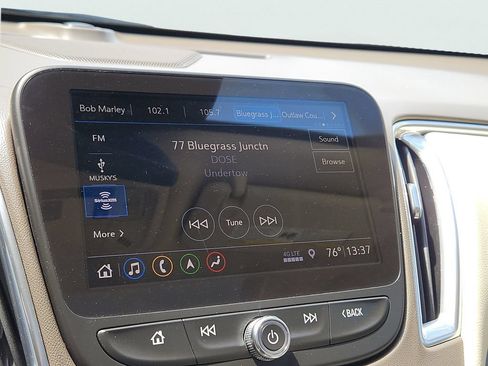 Used 2020 Chevrolet Malibu Premier FWD image 31