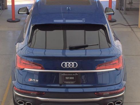 Used 2022 Audi SQ5 Premium Plus w/ Premium Plus Package AWD/4WD image 7