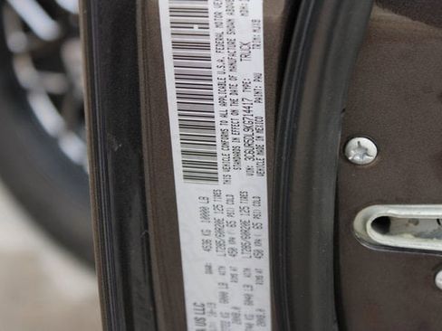 Used 2019 RAM 2500 Big Horn image 29