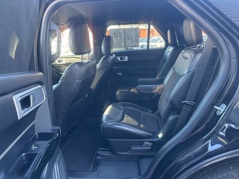 Used 2023 Ford Explorer ST image 27