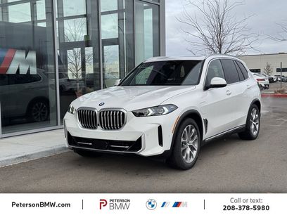 New 2026 BMW X5 xDrive50e w/ Premium Package