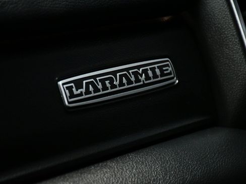 Used 2019 RAM 3500 Laramie w/ Black Appearance Package image 40