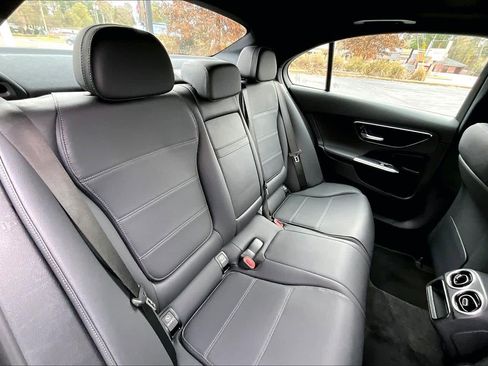 Certified 2025 Mercedes-Benz C 300 4MATIC Sedan image 19
