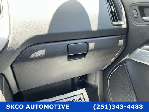 Used 2022 Chevrolet Colorado LT w/ Fleet Safety Package RWD image 24
