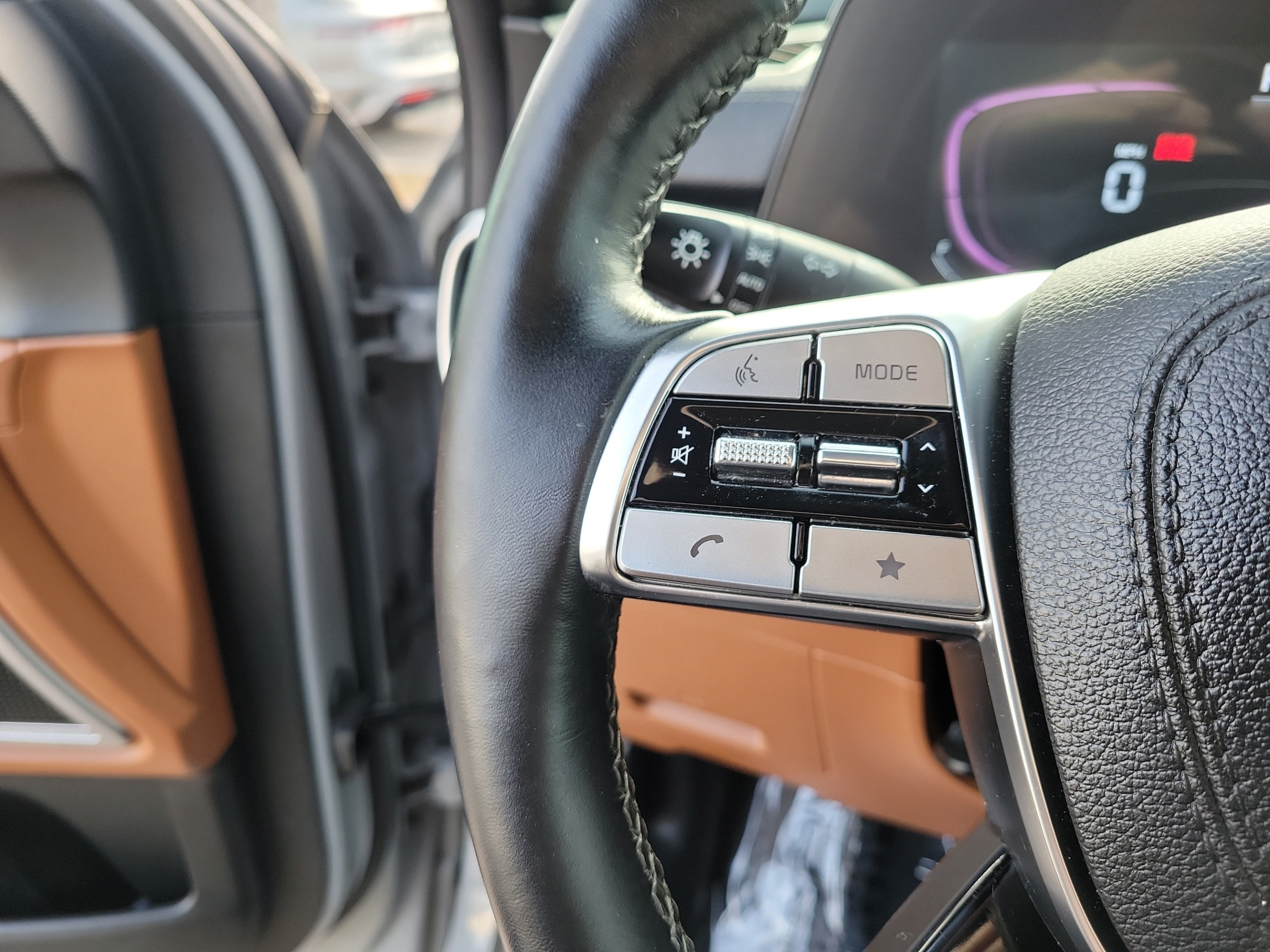 Certified 2024 Kia Telluride EX X-Line AWD/4WD image 29