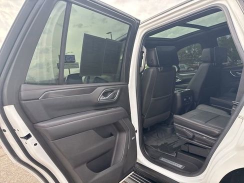 Used 2022 Chevrolet Tahoe RST w/ Luxury Package image 26