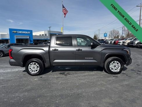 Used 2025 Toyota Tundra SR5 w/ SR5 Convenience Package image 8