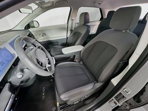 Used 2024 Hyundai Ioniq 5 SE image 13