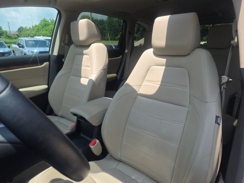 Used 2017 Honda CR-V Touring image 11