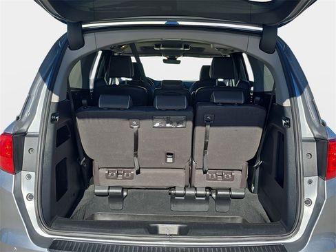 Used 2024 Honda Odyssey Elite image 18