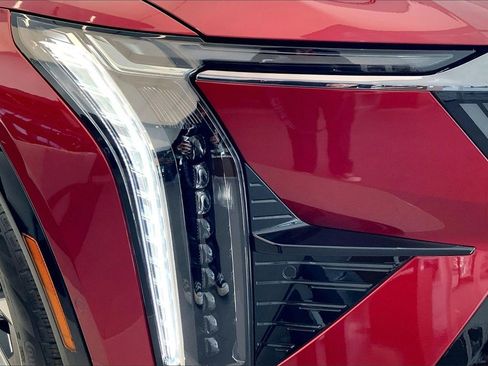 New 2026 Cadillac Optiq Sport 2 image 14