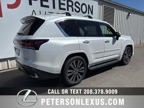 New 2026 Lexus LX 700h Luxury AWD/4WD image 4