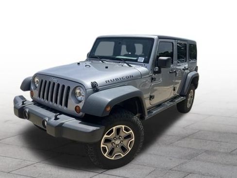 Used 2013 Jeep Wrangler Unlimited Sport AWD/4WD image 2
