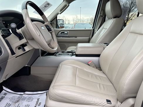 Used 2012 Ford Expedition Limited image 20