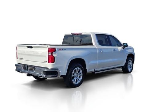 Used 2023 Chevrolet Silverado 1500 LTZ w/ LTZ Premium Package AWD/4WD image 9