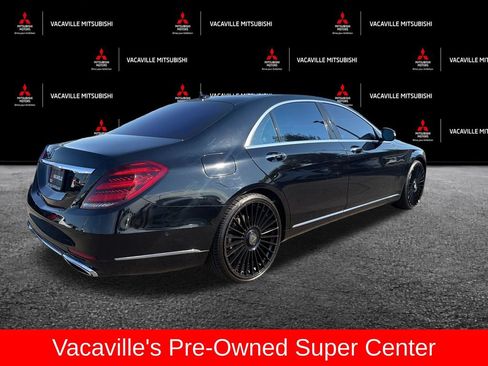 Used 2018 Mercedes-Benz S 560 Sedan image 5