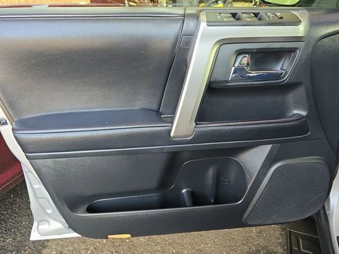 Used 2024 Toyota 4Runner SR5 image 24