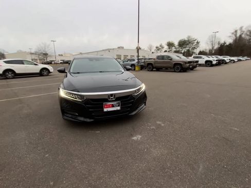 Used 2019 Honda Accord EX-L image 8