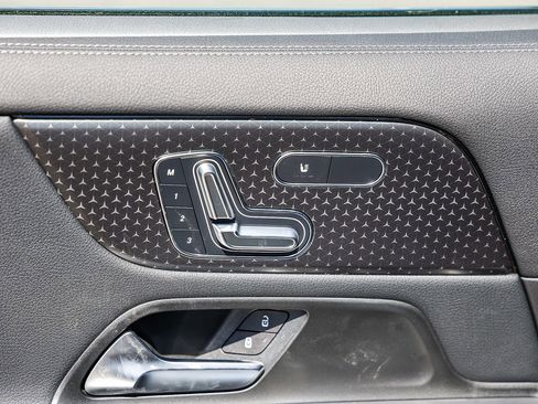 New 2026 Mercedes-Benz GLA 250 4MATIC image 21