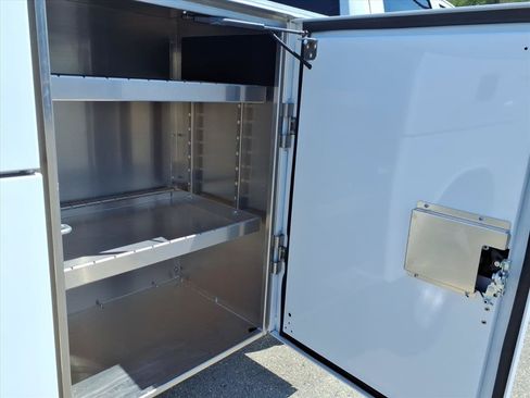 New 2026 RAM 4500 Tradesman w/ Chrome Appearance Group AWD/4WD image 21