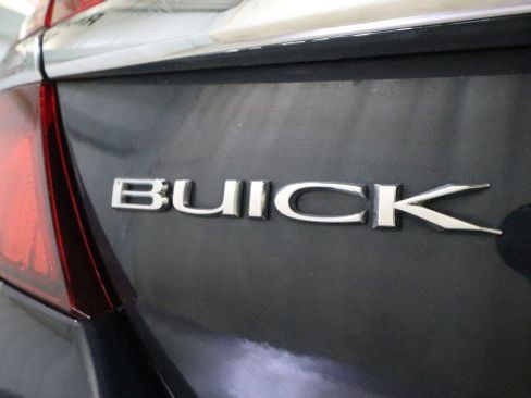 Used 2016 Buick Regal FWD image 23